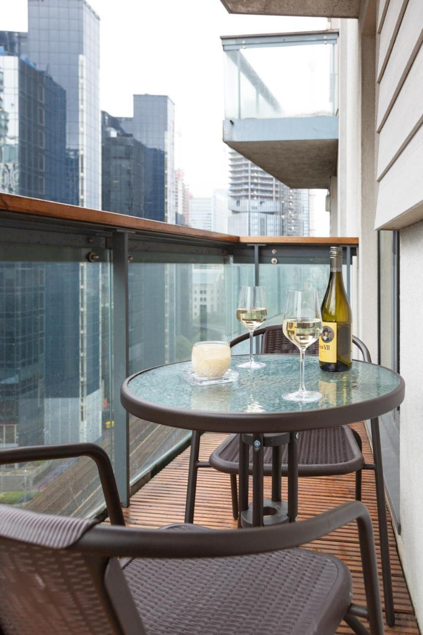 Royal Crossharbour Apartment Лондон Экстерьер фото